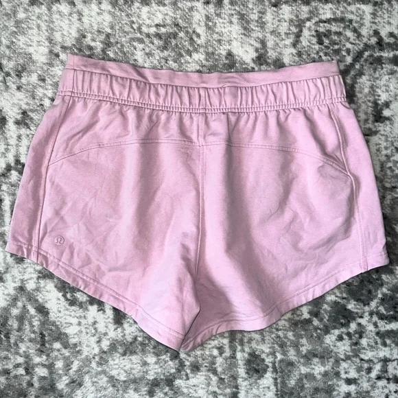 Lululemon Inner Glow High-Rise Short 3